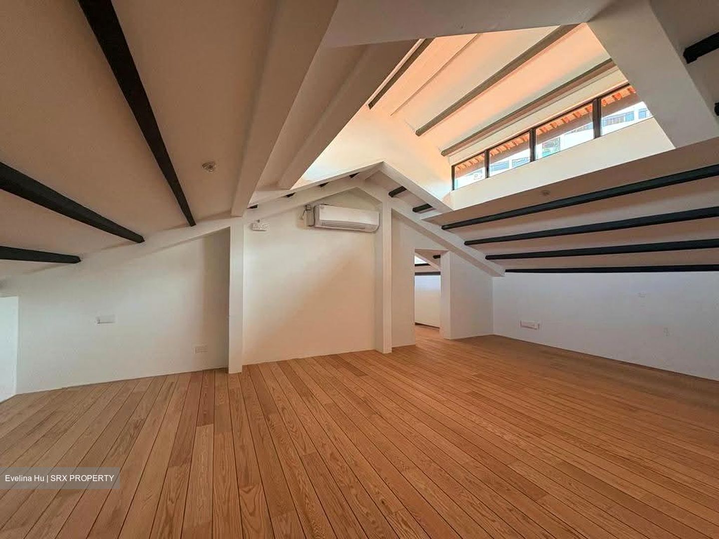 Keong Saik Road (D2), Shop House #619345591